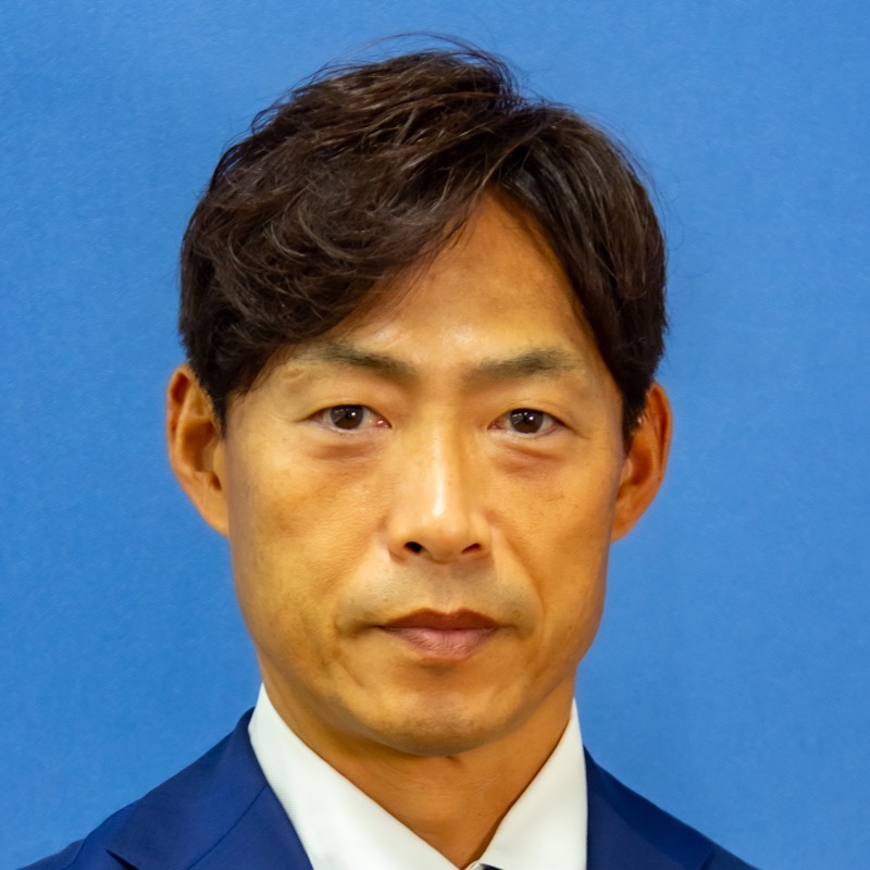 荒木 賢治氏