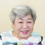 栂 紀久代氏